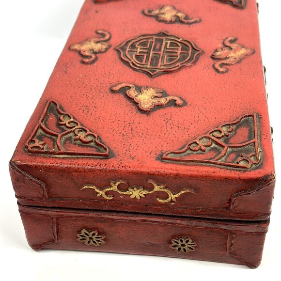 Antique 19th Century Handmade Leather Red Chinese Box Lacquered gold gilt symbol - Picture 6 of 16